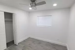 3609 W Denton Ln, Phoenix, AZ 85019 - Photo 15