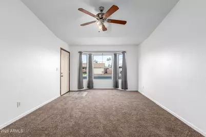 301 E Desert Lane, Gilbert, AZ 85234 - Photo 7