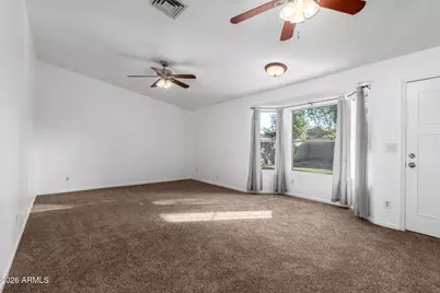 301 E Desert Lane, Gilbert, AZ 85234 - Photo 9