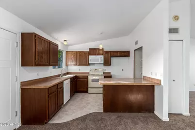 301 E Desert Lane, Gilbert, AZ 85234 - Photo 13