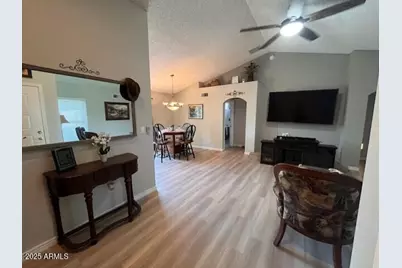 8708 W Golden Lane, Peoria, AZ 85345 - Photo 5