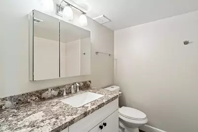 7840 N 7th Street #1, Phoenix, AZ 85020 - Photo 31