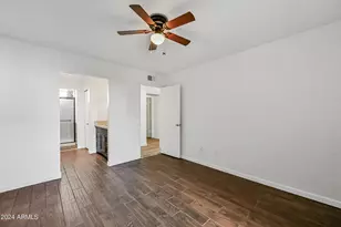 10610 S 48th St, Phoenix, AZ 85044 - Photo 15