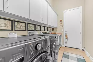 40715 N Long Landing Ct, Phoenix, AZ 85086 - Photo 23