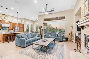 40715 N Long Landing Ct, Phoenix, AZ 85086 - Photo 7