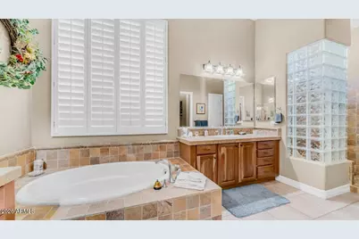 40715 N Long Landing Court, Phoenix, AZ 85086 - Photo 27