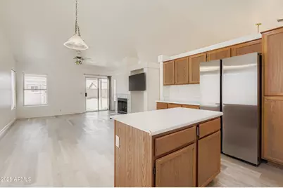 19858 N 33rd Place, Phoenix, AZ 85050 - Photo 9