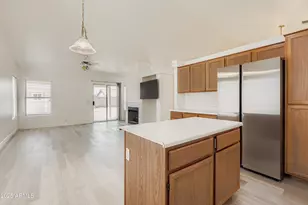 19858 N 33rd Pl, Phoenix, AZ 85050 - Photo 9