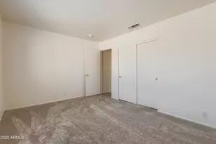 19858 N 33rd Pl, Phoenix, AZ 85050 - Photo 23