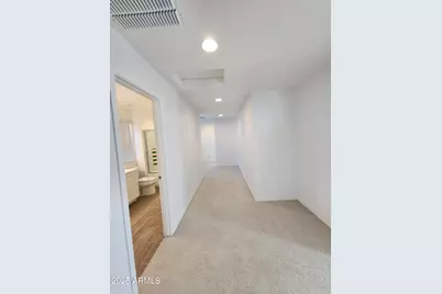 4240 S 58th Avenue, Phoenix, AZ 85043 - Photo 13