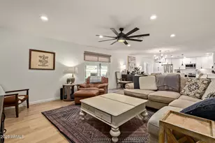 11826 N 38th Pl, Phoenix, AZ 85028 - Photo 9