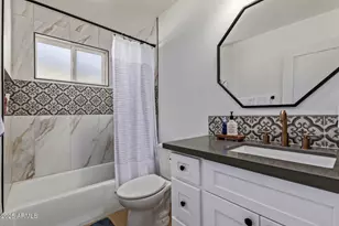 11826 N 38th Pl, Phoenix, AZ 85028 - Photo 25