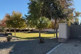 7253 W Aurelius Ave, Glendale, AZ 85303 - Photo 9