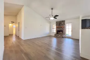 625 N 38th Street N, Mesa, AZ 85205 - Photo 7