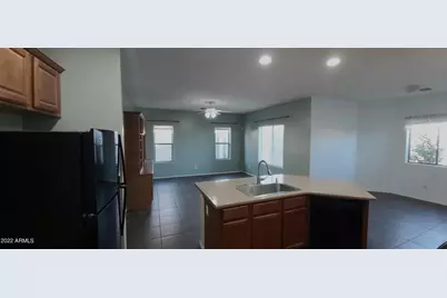 518 W Black Hawk Place, Casa Grande, AZ 85122 - Photo 11