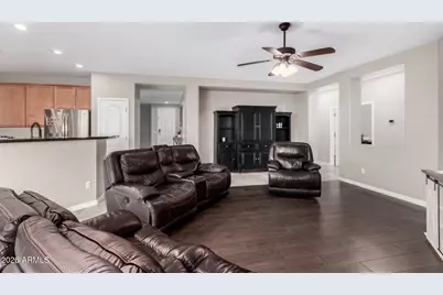 25828 N Desert Mesa Drive, Surprise, AZ 85387 - Photo 11