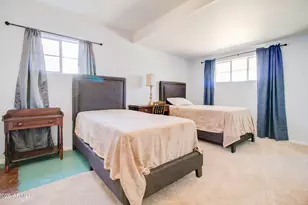 877 E Sycamore St, Globe, AZ 85501 - Photo 21