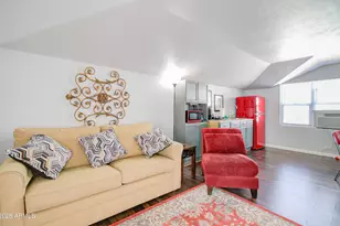 877 E Sycamore St, Globe, AZ 85501 - Photo 25