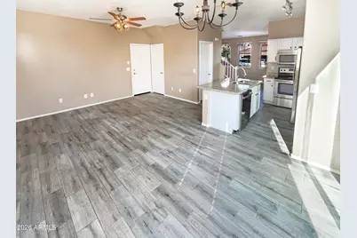 5319 W Burton Drive, Phoenix, AZ 85043 - Photo 11