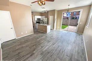 5319 W Burton Dr, Phoenix, AZ 85043 - Photo 7