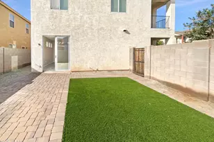 5319 W Burton Dr, Phoenix, AZ 85043 - Photo 5