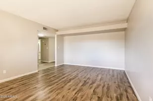 7642 N 46th Ave, Glendale, AZ 85301 - Photo 7