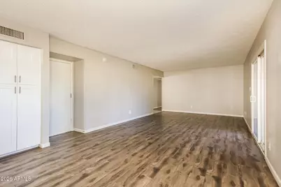 7642 N 46th Avenue, Glendale, AZ 85301 - Photo 5