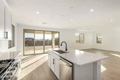 15841 W Vogel Avenue, Goodyear, AZ 85338 - Photo 5