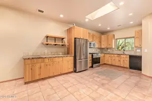 15137 S Moon Valley Rd, Arizona City, AZ 85123 - Photo 11