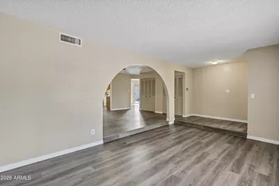 1645 W Nido Avenue, Mesa, AZ 85202 - Photo 9