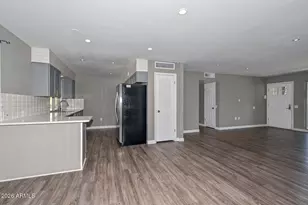 9301 W Glen Oaks Cir N, Sun City, AZ 85351 - Photo 9