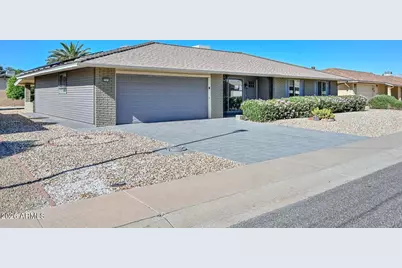 9301 W Glen Oaks Circle N, Sun City, AZ 85351 - Photo 3