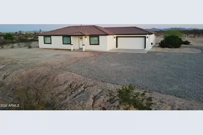 726 S Johnson Road, Buckeye, AZ 85326 - Photo 1