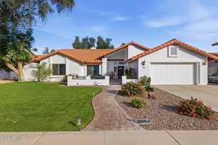 1338 E Sunburst Ln, Tempe, AZ 85284 - Photo 1