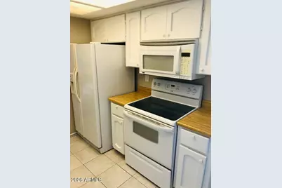 3119 W Cochise Drive #228, Phoenix, AZ 85051 - Photo 11