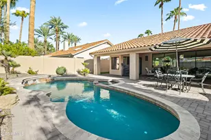 8720 E San Vicente Dr, Scottsdale, AZ 85258 - Photo 23