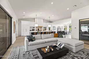 8720 E San Vicente Dr, Scottsdale, AZ 85258 - Photo 7