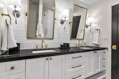 8720 E San Vicente Drive, Scottsdale, AZ 85258 - Photo 13