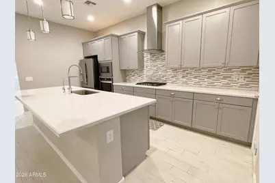 13682 N 144th Lane, Surprise, AZ 85379 - Photo 9