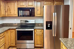 852 W Nopal Ave, Mesa, AZ 85210 - Photo 9