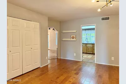 852 W Nopal Avenue, Mesa, AZ 85210 - Photo 3