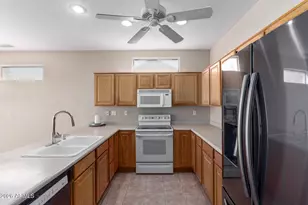 15712 W Eucalyptus Ct, Surprise, AZ 85374 - Photo 13