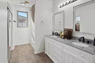 4224 S Mariposa Dr, Gilbert, AZ 85297 - Photo 11