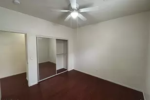 2202 W Carter Rd, Phoenix, AZ 85041 - Photo 11