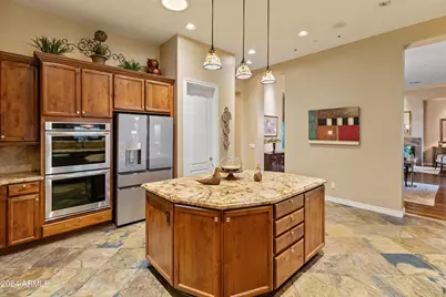 36511 N Porta Nuova Road, Scottsdale, AZ 85262 - Photo 17