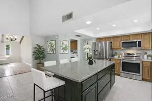 16 W Wood Dr, Phoenix, AZ 85029 - Photo 13