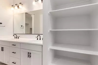 8026 W Granada Road, Phoenix, AZ 85035 - Photo 11