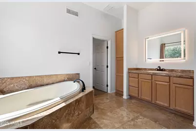 11318 E White Feather Lane, Scottsdale, AZ 85262 - Photo 17