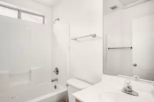 8016 W Whyman Ave, Phoenix, AZ 85043 - Photo 13