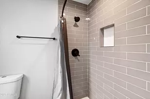 2226 S Kachina Dr, Tempe, AZ 85282 - Photo 21